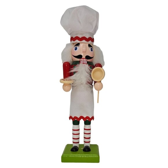 Pizza Chef 11" Wood Nutcracker - Christmas Gift - Picture 3 of 4